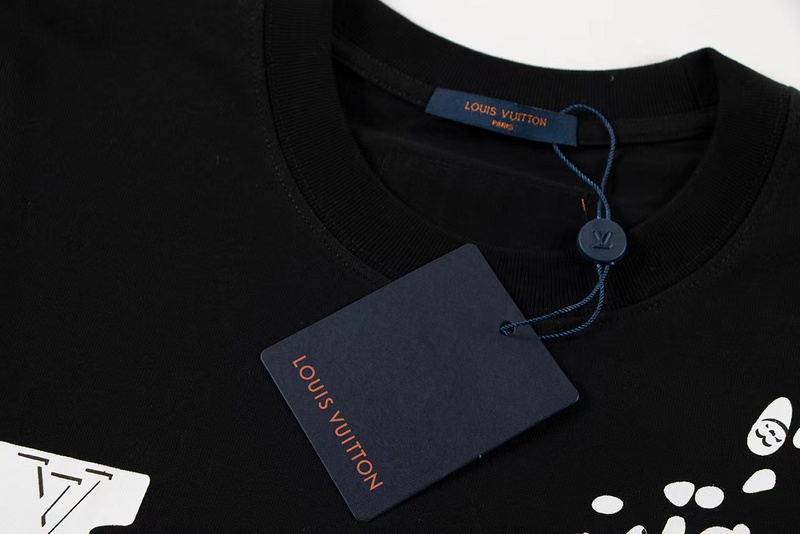 Louis Vuitton T-Shirt 7