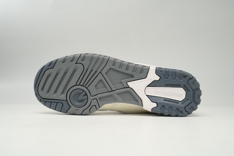 New Balance 550 Beige Purple