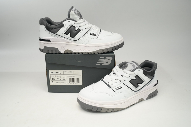 New Balance 550 Dark Gray