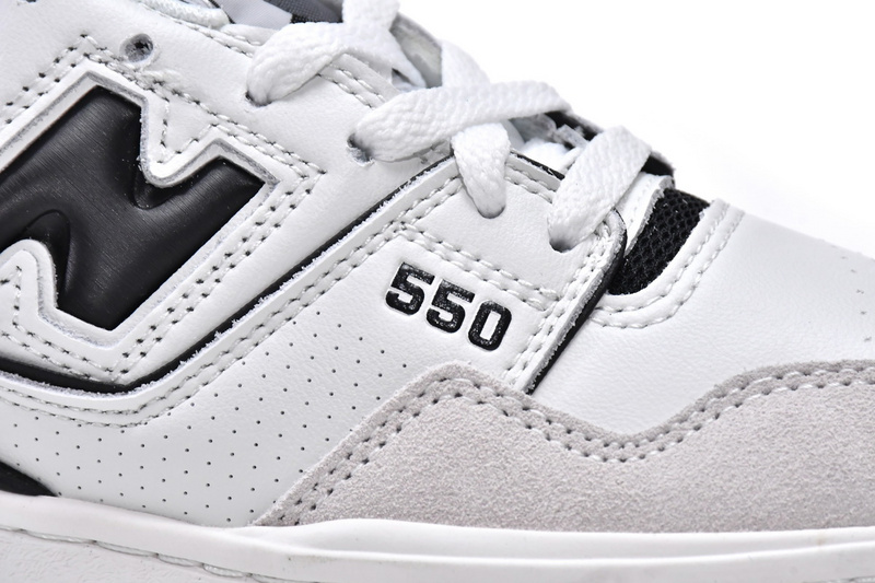 New Balance 550 Sea Salt Black
