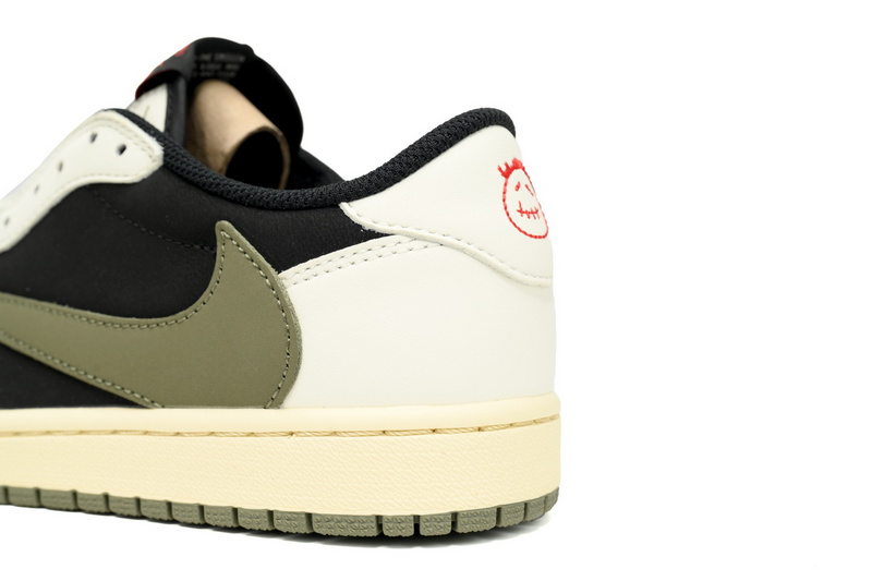 🔥 Travis Scott x Air Jordan 1 Low OG Olive