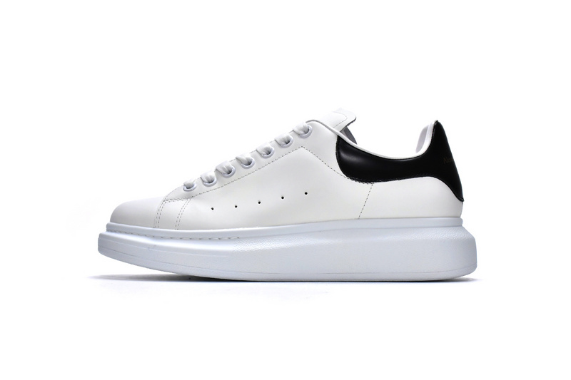 🔥Alexander McQueen Sneaker White Black