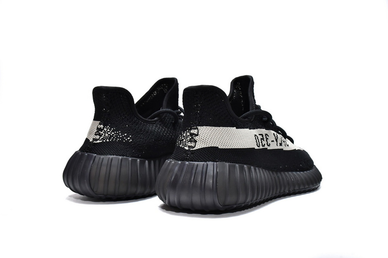 🔥🔥🔥Adidas Yeezy Boost 350 V2 Black White