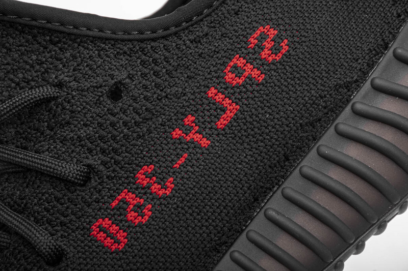 🔥🔥🔥Adidas Yeezy Boost 350 V2 Bred 