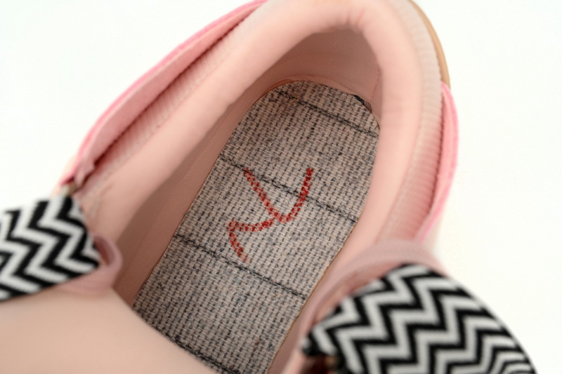 LANVIN White Maiden Fans