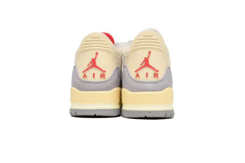 XH Air Jordan 3 “Muslin”