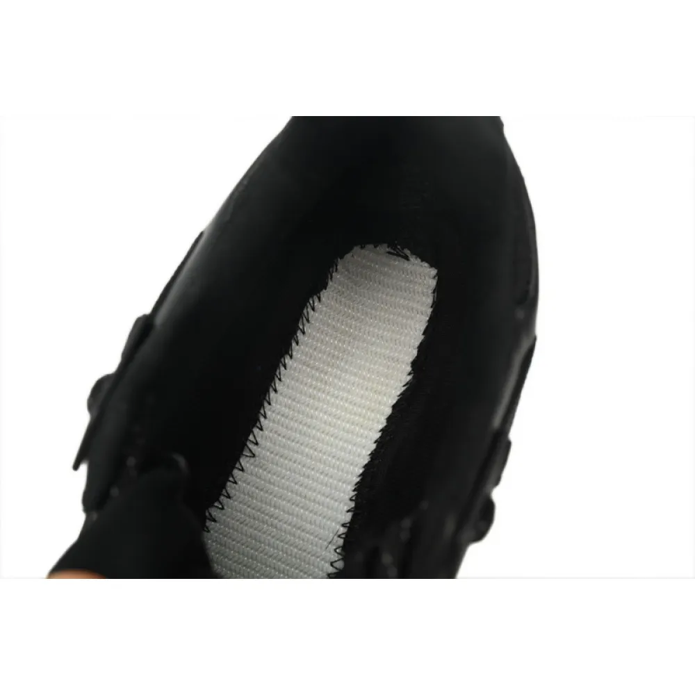 Moncler Trailgrip Leather Black And White