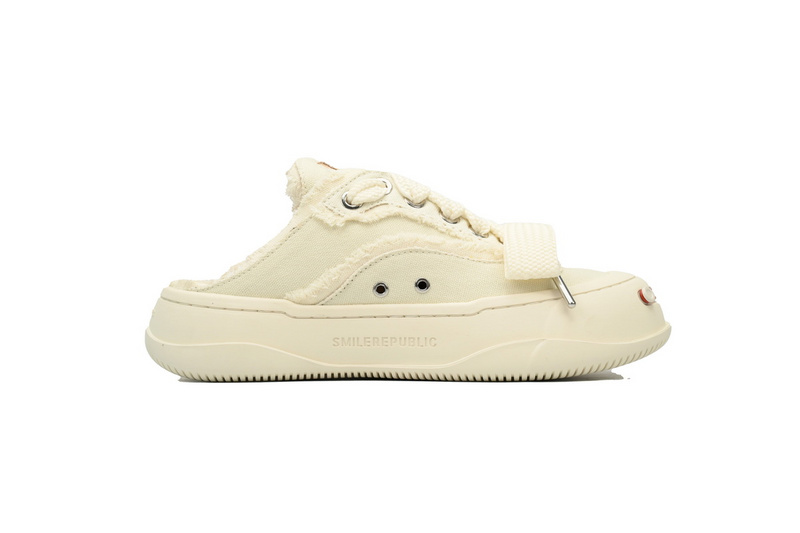 Smilerepublic White Coarse Canvas Slipper