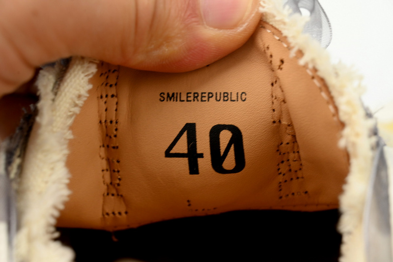 Smilerepublic Silver Frost Rose