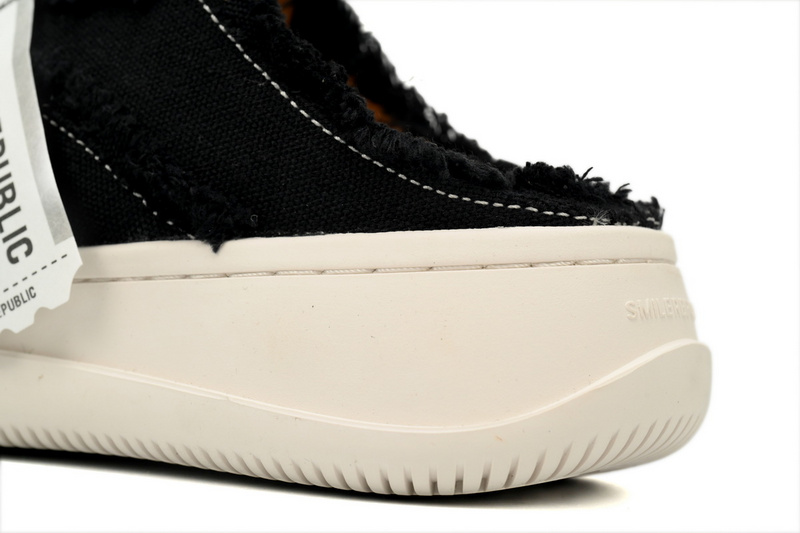 Smilerepublic  Black Coarse Canvas Slipper