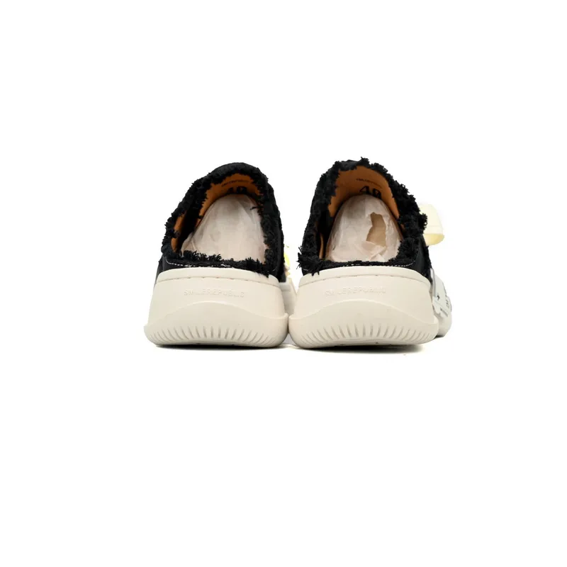 Smilerepublic  Black Coarse Canvas Slipper