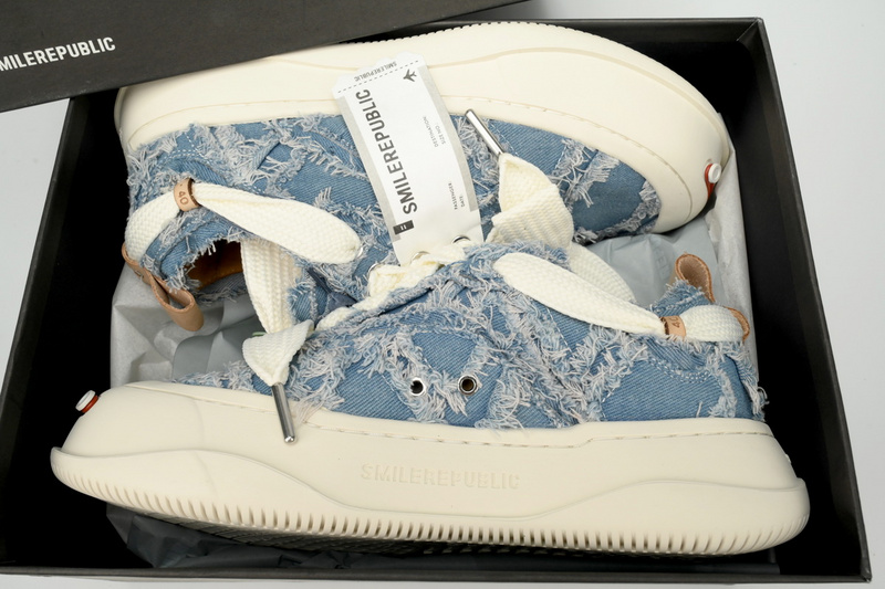 Smilerepublic Light Blue Plaid Denim Canvas SB Sneaker