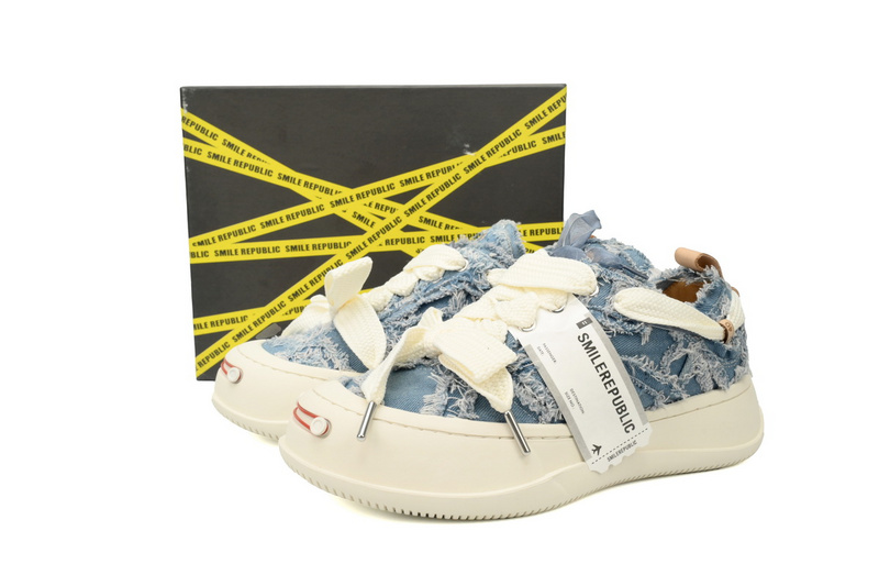 Smilerepublic Light Blue Plaid Denim Canvas SB Sneaker