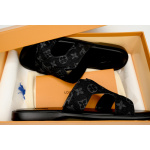 BLACK LOUIS VUITTON Oasis Black Cloth