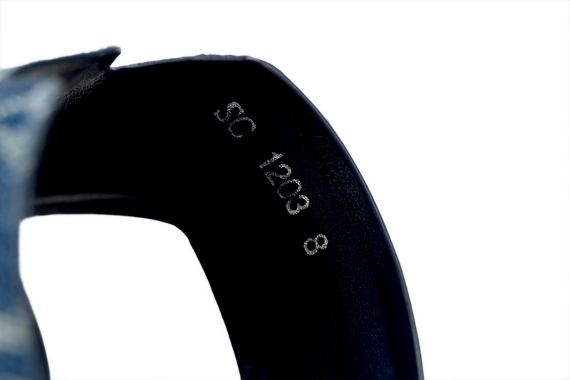 BLUE LOUIS VUITTON Oasis Blue Cloth