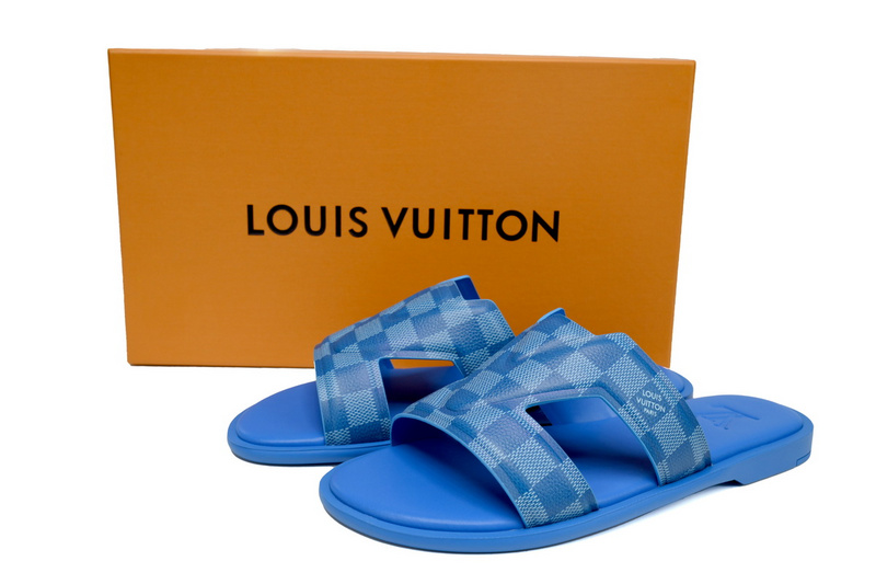 LOUIS VUITTON Oasis Blue Grid