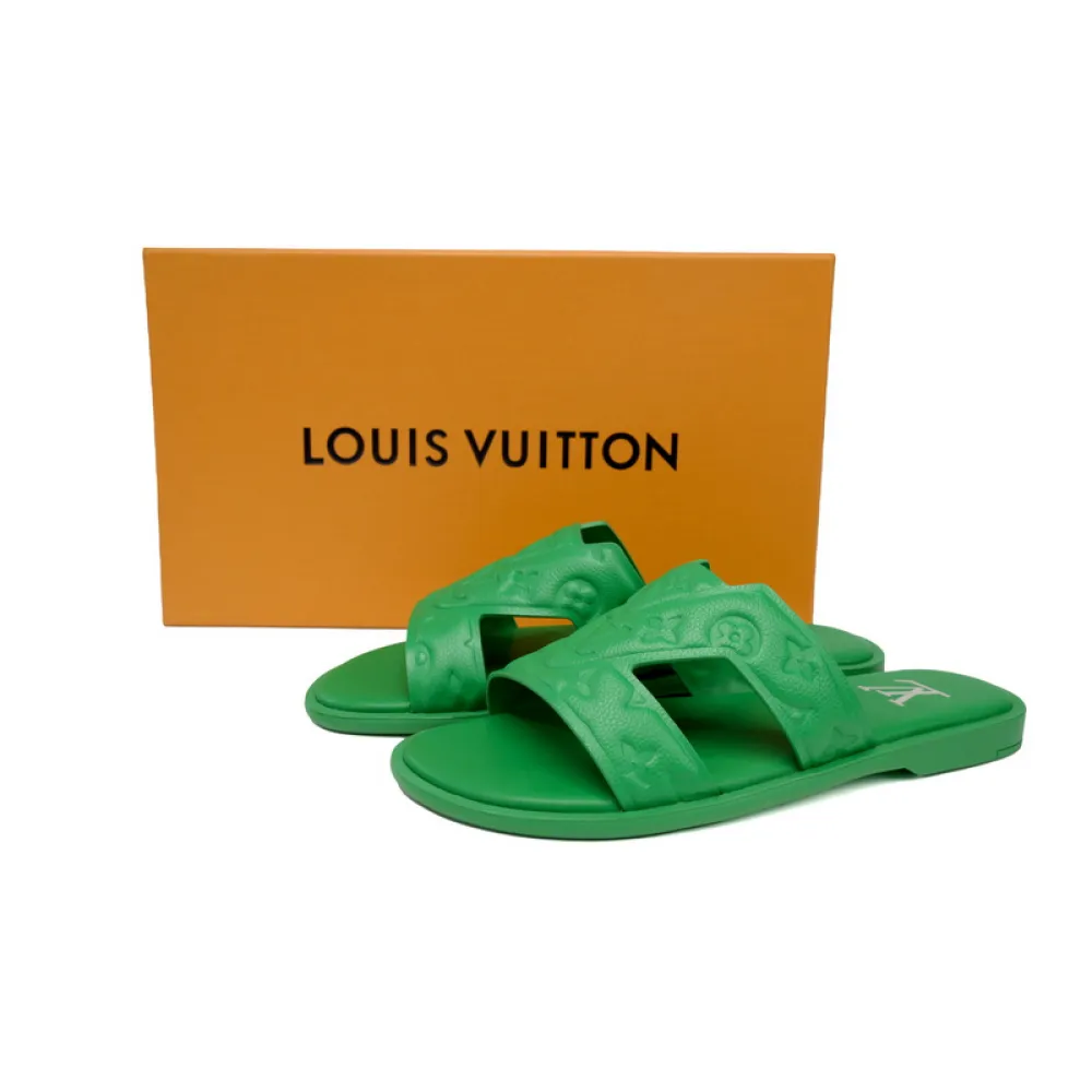 LOUIS VUITTON Oasis Green Embossing