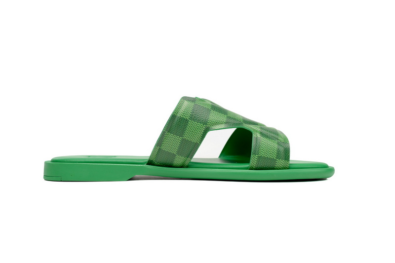 LOUIS VUITTON Oasis Green Grid