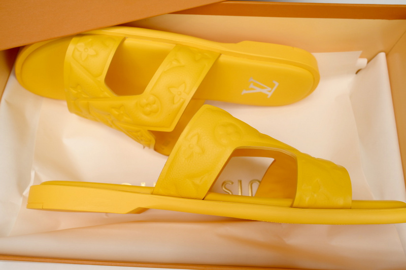LOUIS VUITTON Oasis Yellow Embossing