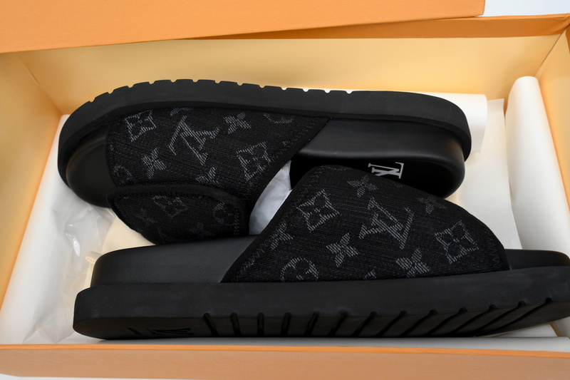 LOUIS VUITTON Miami Black Denim