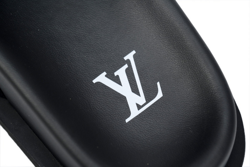 LOUIS VUITTON Miami Black Denim