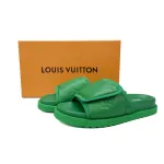 LOUIS VUITTON Miami Green Leather Surface