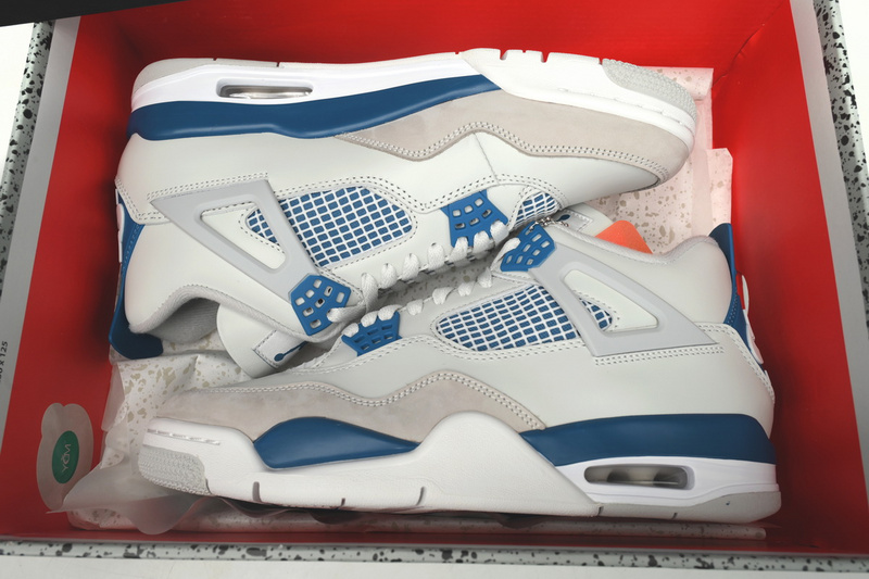 Q4 Bacth Air Jordan 4 "Military Blue"