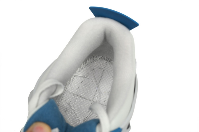 Q4 Bacth Air Jordan 4 "Military Blue"