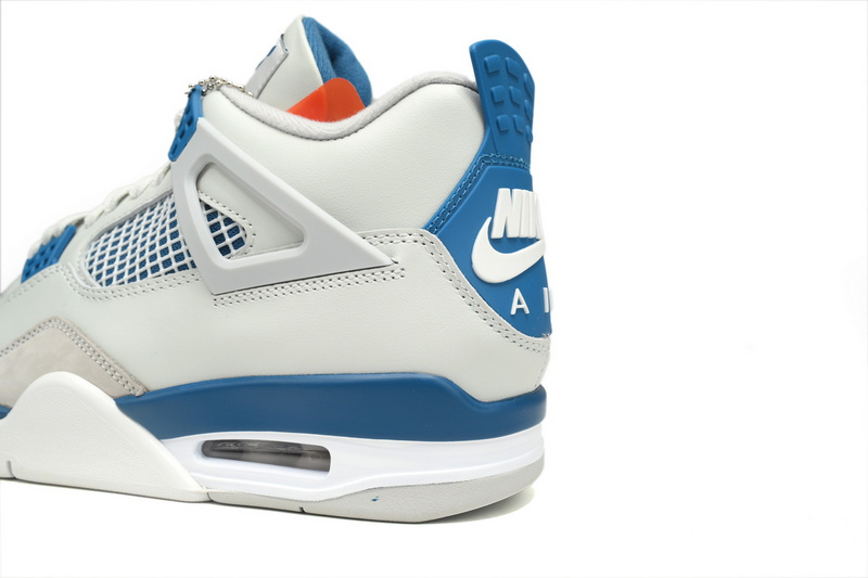 Q4 Bacth Air Jordan 4 "Military Blue"