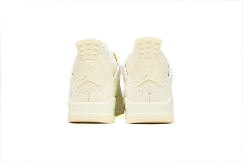 XP Batch Nike Air Jordan 4 WMNS "Sail"