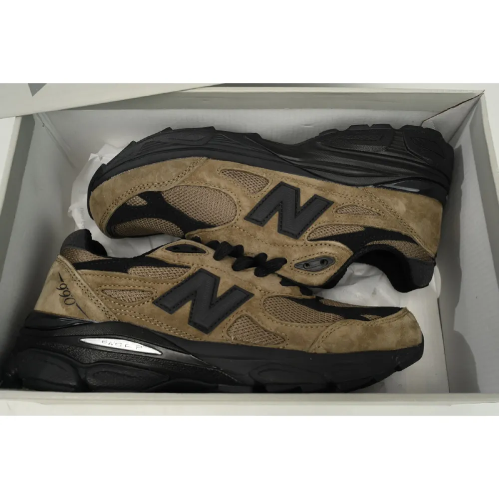 New Balance 990 Black Brown