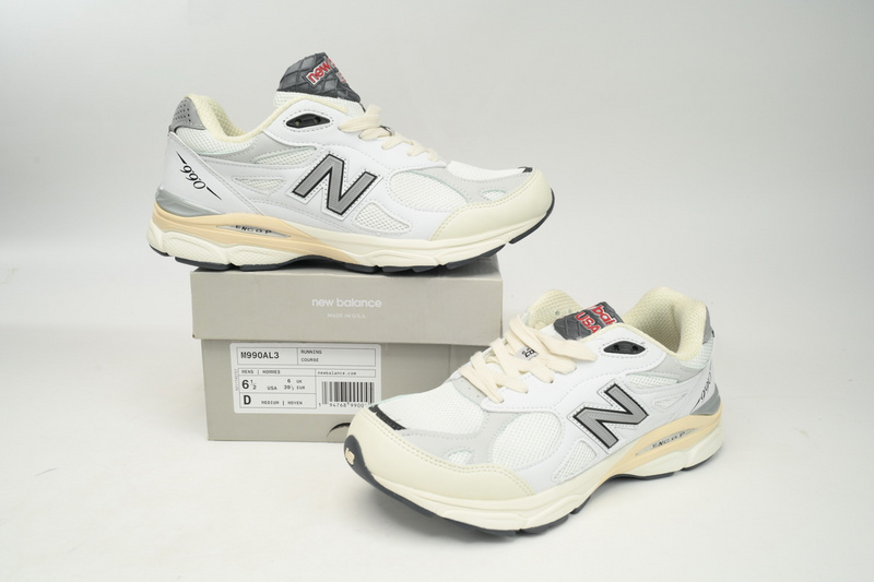 New Balance 990 Milky White