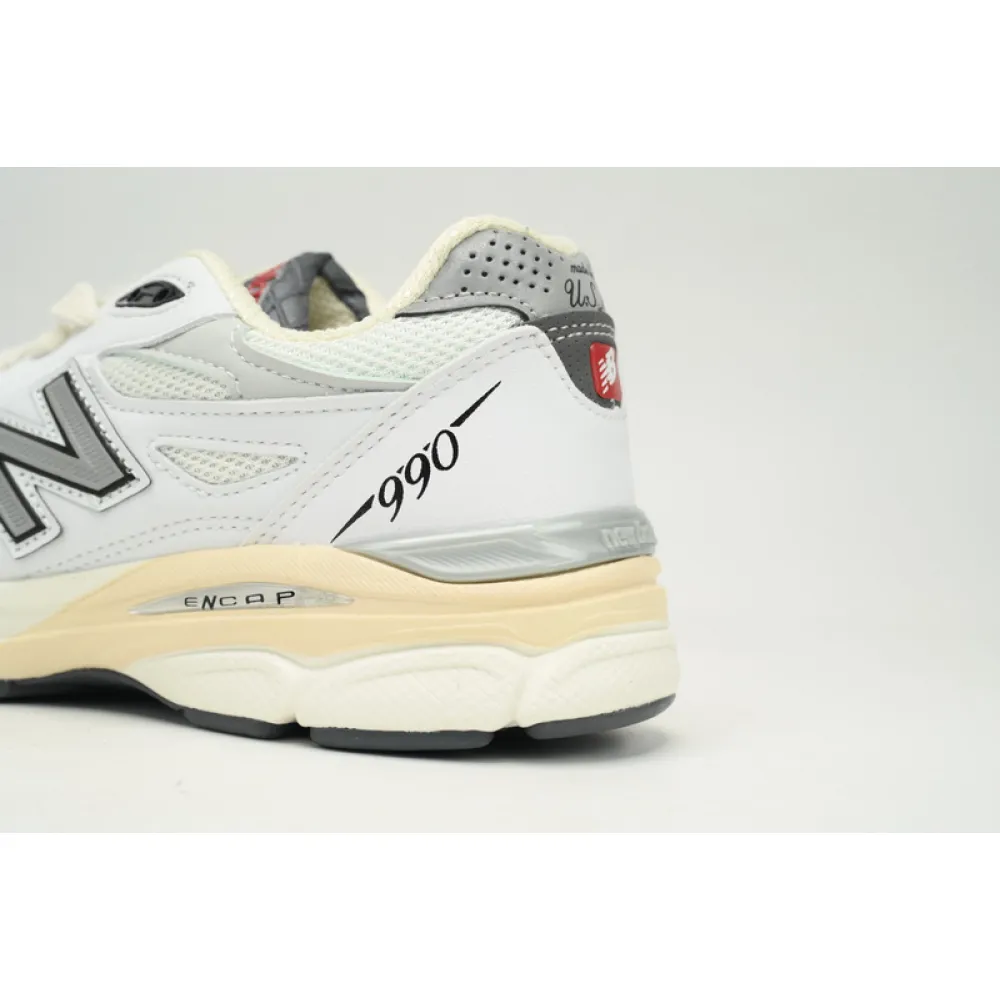 New Balance 990 Milky White