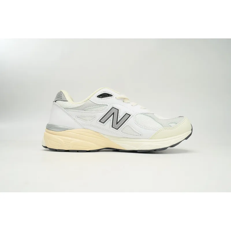 New Balance 990 Milky White