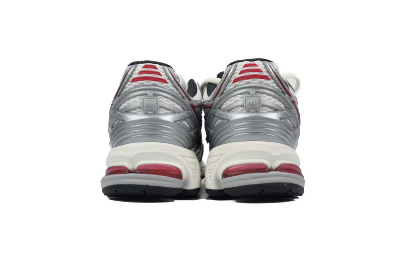 NEW BALANCE Silver Red