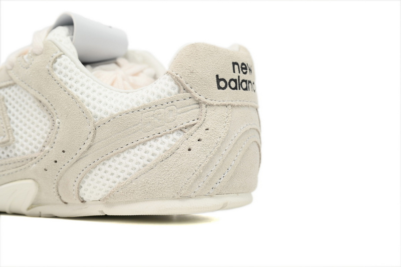 Miu Miu x New Balance 530 S Xingniujing