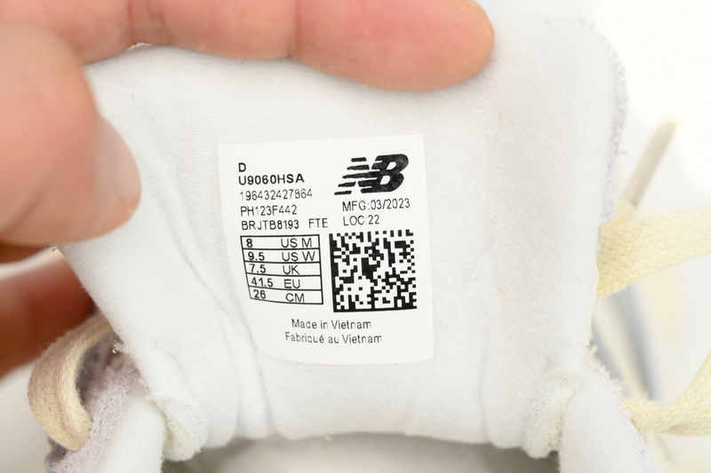 New Balance 9060 Rice White