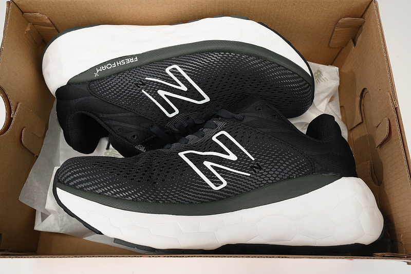 New Balance NB Fresh Foam X840 Black