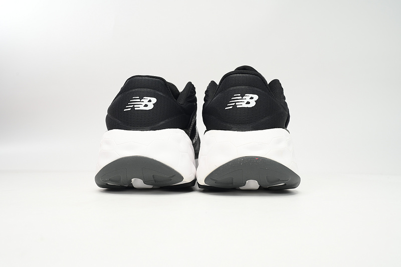 New Balance NB Fresh Foam X840 Black