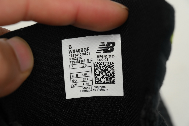 New Balance NB Fresh Foam X840 Fluorescent Green