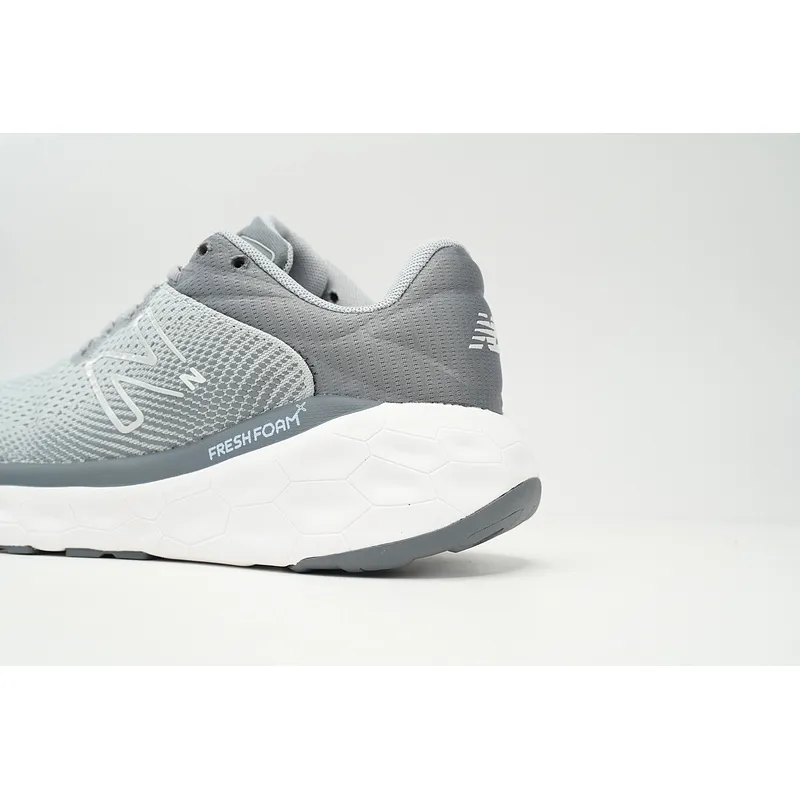 New Balance NB Fresh Foam X840 Gray white