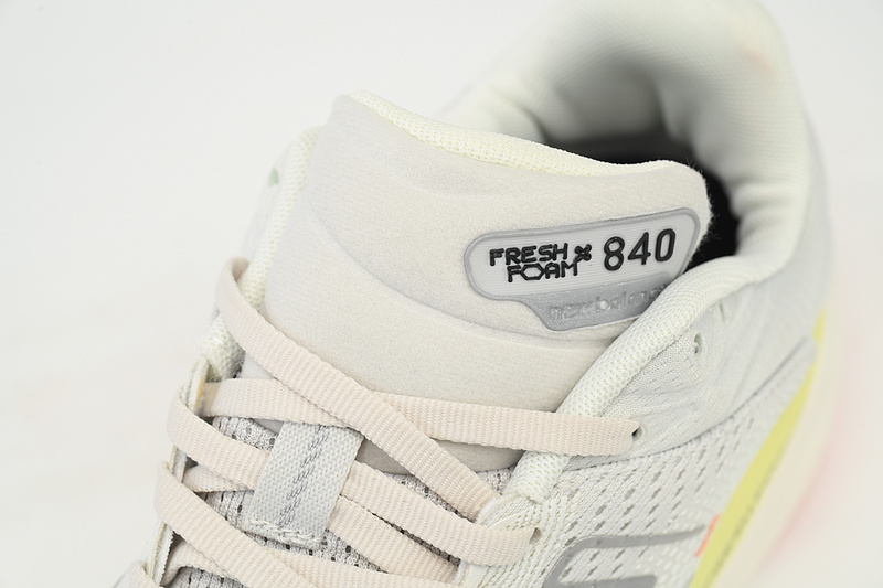 New Balance NB Fresh Foam X840 Grey Orange