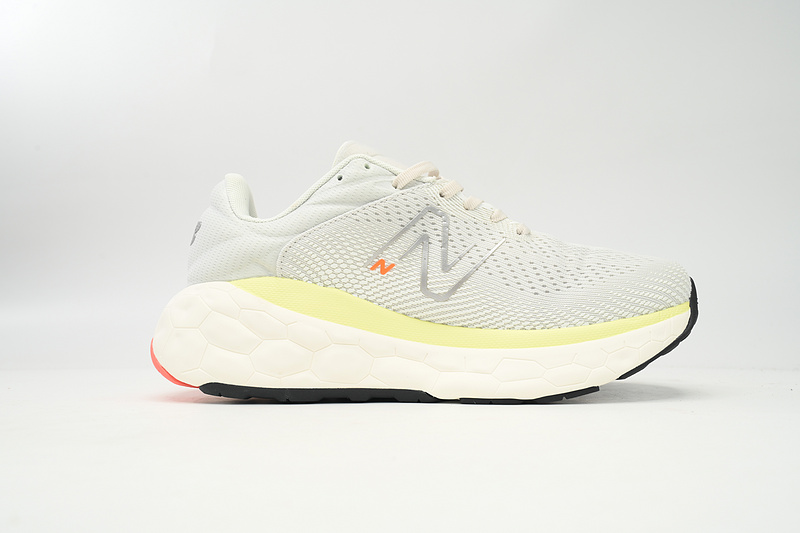 New Balance NB Fresh Foam X840 Grey Orange