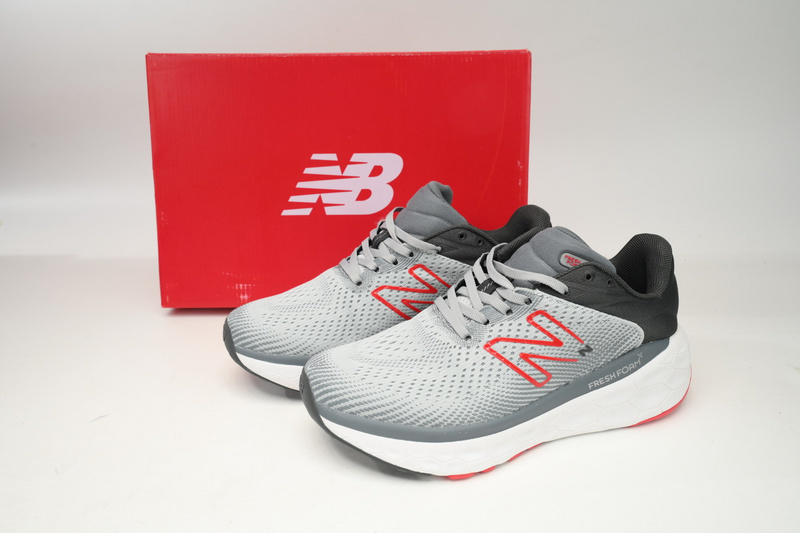 New Balance NB Fresh Foam X840 GREY RED
