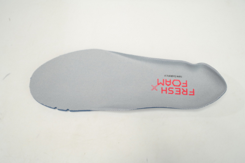 New Balance NB Fresh Foam X840 GREY RED