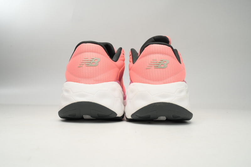 New Balance NB Fresh Foam X840 Orange Purple