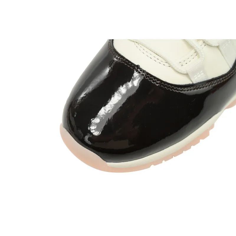 XP  Air Jordan 11 "Neapolitan"