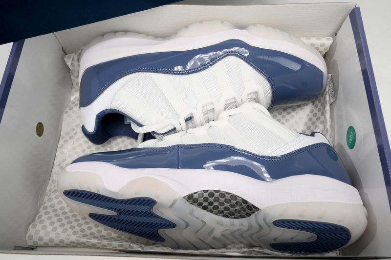 XP Air Jordan 11 Low "Midnight Navy"