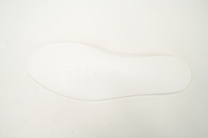 XP Air Jordan 11 Low WMNS “Legend Pink”