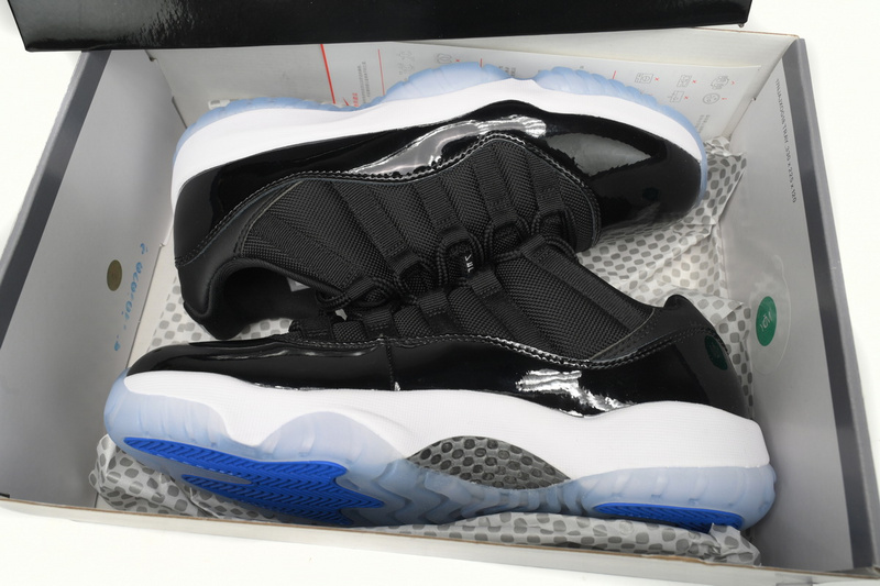 XP Air Jordan 11 Retro Low “White/Midnight Navy”